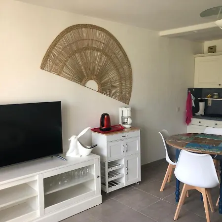 T2 Rez De Jardin Piscine Parking La Baule *