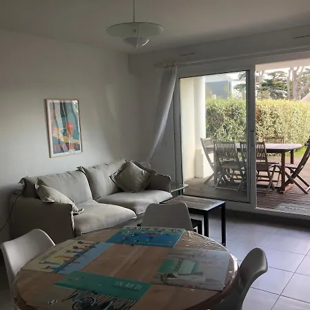T2 Rez De Jardin Piscine Parking La Baule *